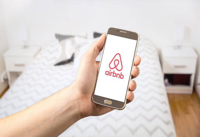 The Airbnb Dilemma: A Condo Owner's Guide to Short Term Rentals in the Philippines
